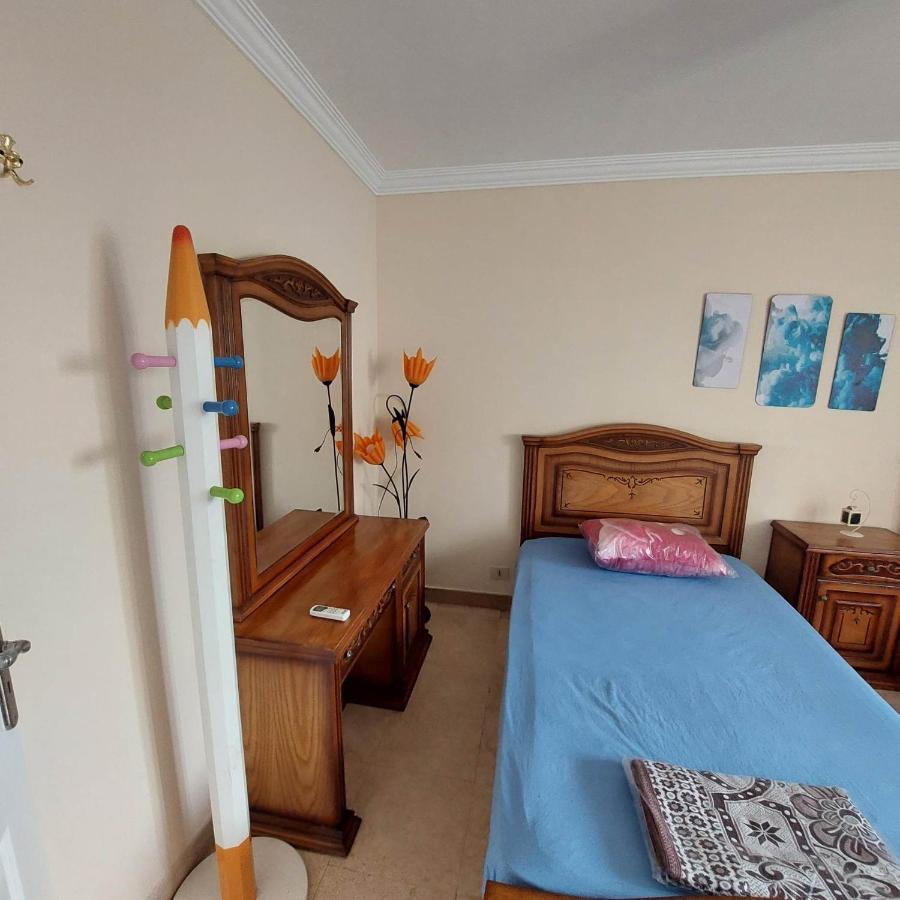 Esplanada Beach Apartment Hurghada Bagian luar foto