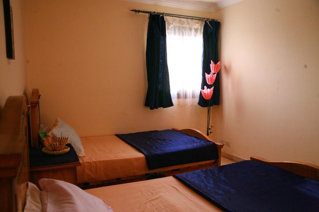 Esplanada Beach Apartment Hurghada Bagian luar foto